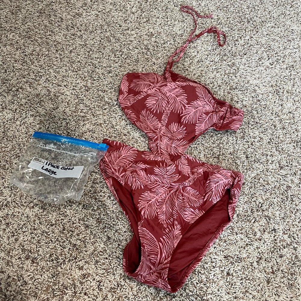 Sexy one piece swim suit